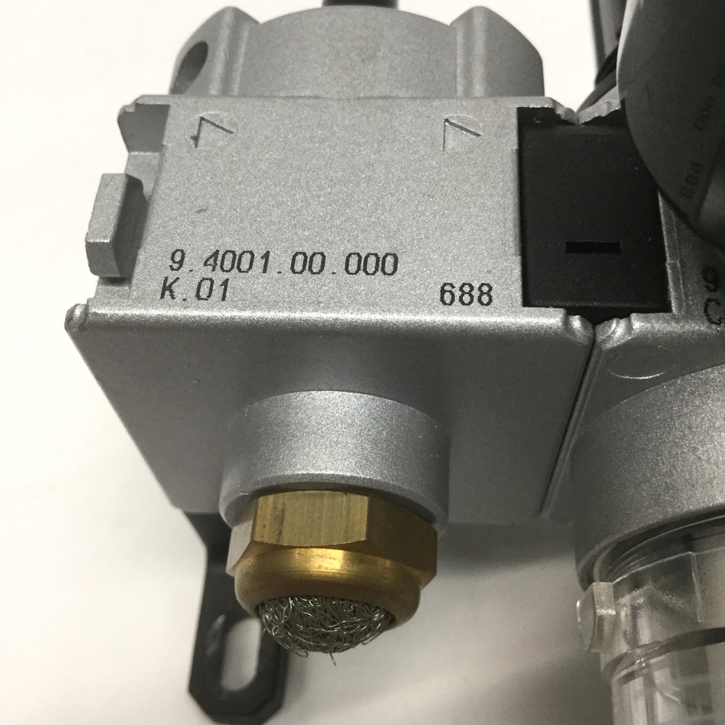 Used Knocks Multi-Fix Pneumatic Filter/Regulator, Lubricator, Control Valves, 24VDC