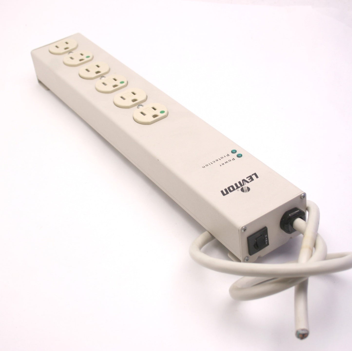 Used Leviton 5300-HTS Transient Voltage Surge Suppressor Vertical 125V, 60Hz, 15A