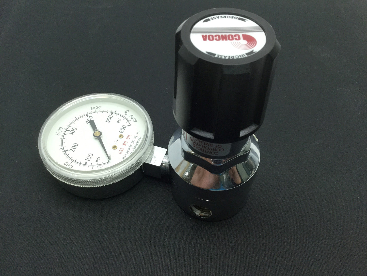 Used Concoa 3044001-84-000 Regulator 1/4" NPT Ports Out: 0-250psi Chrome Plated Brass