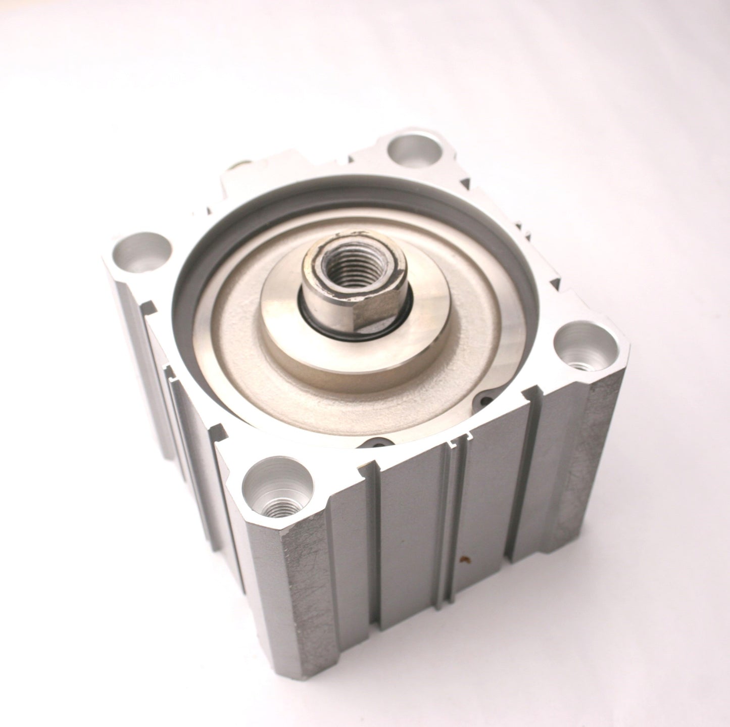 Used Pneumatic Cylinder, Double Acting, Bore: 5", Stroke: 1-1/8", 1/2" Thread