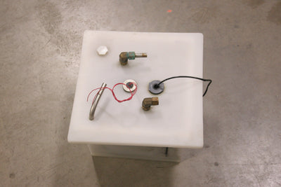 Used Bel-Art Heat Exchanger, 26 Coils, 3/4"-14, 3/4" Barb Fittings, Heat/Float Sensor