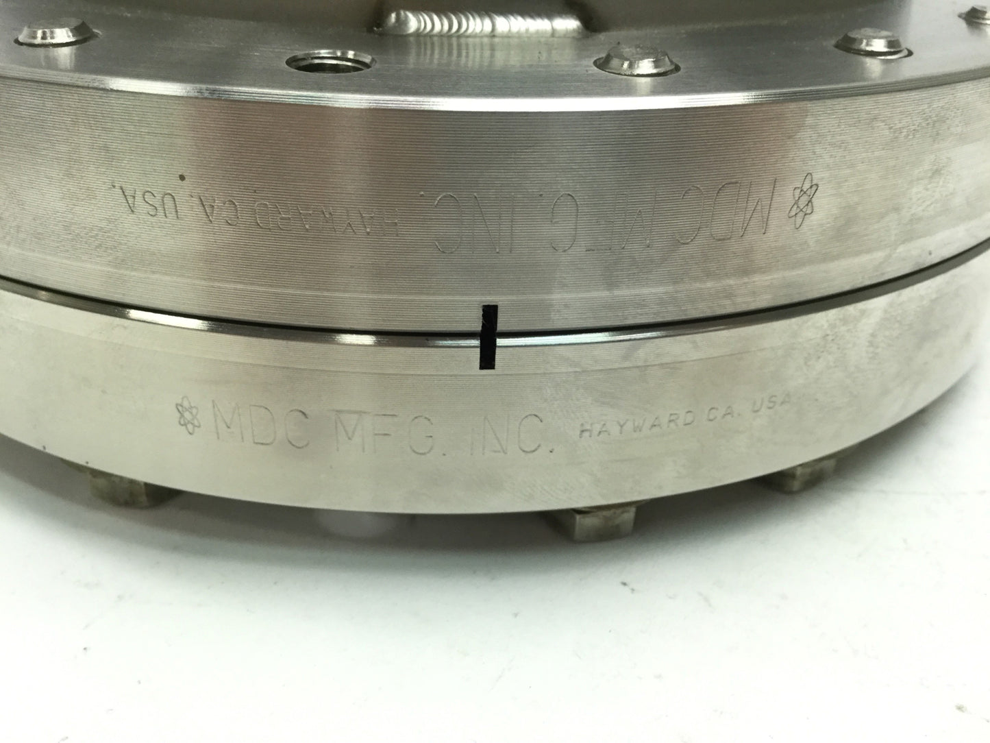 Used MDC F200600 110031 Vacuum Flange DN160CF OD: 8", Pipe OD: 6", Bore: 1.5"
