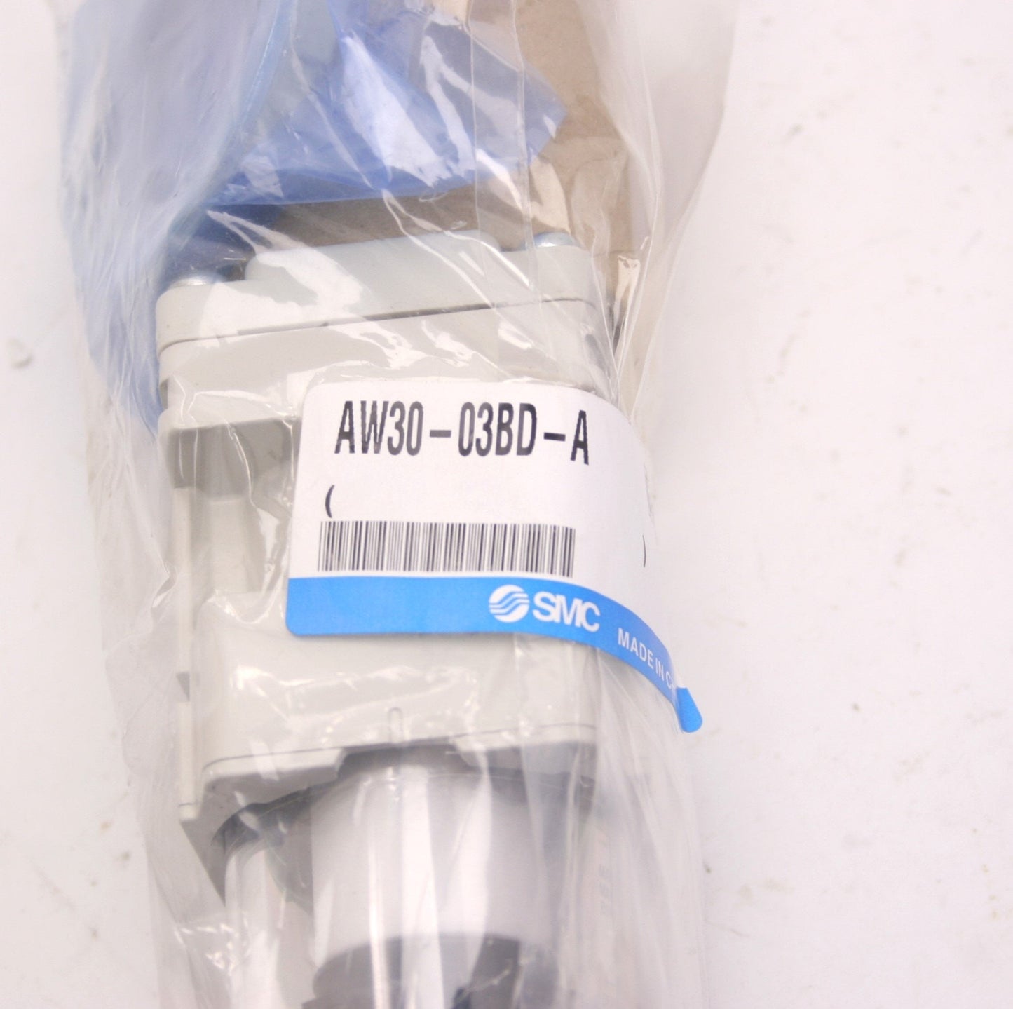 New SMC AW30-03BD-A Pneumatic Filter, 3/8" NPT, 0.1-1MPa, AF Series