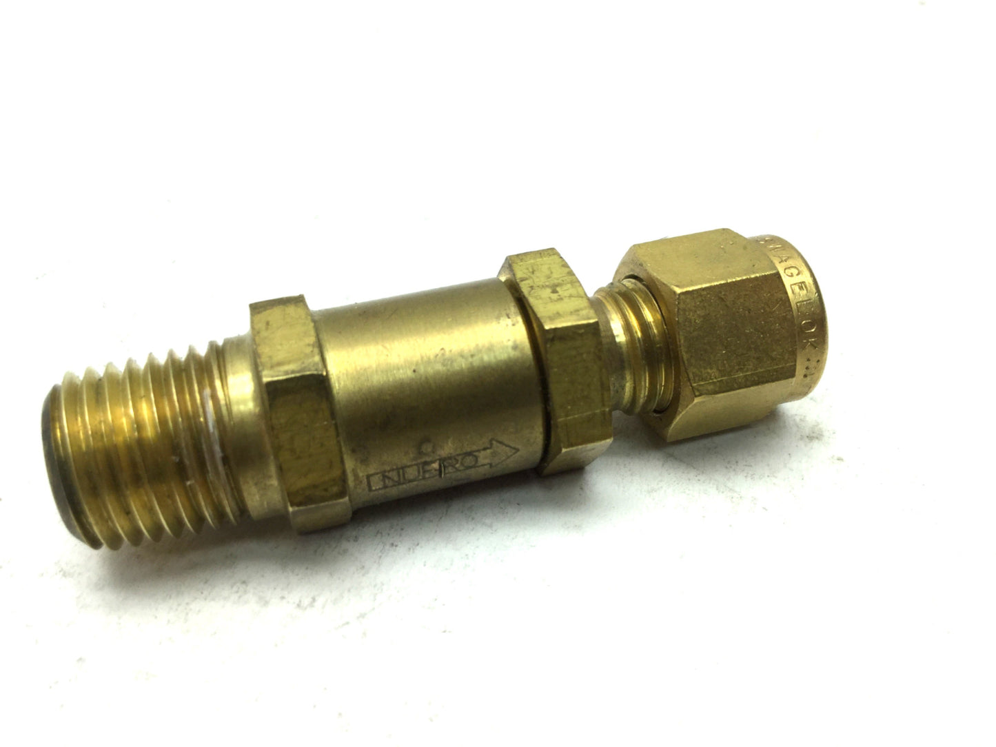 Used Swagelok B-4C1-10 Brass Poppet Check Valve 1/4" Tube Fitting 1/4" NPT, 10 PSIG