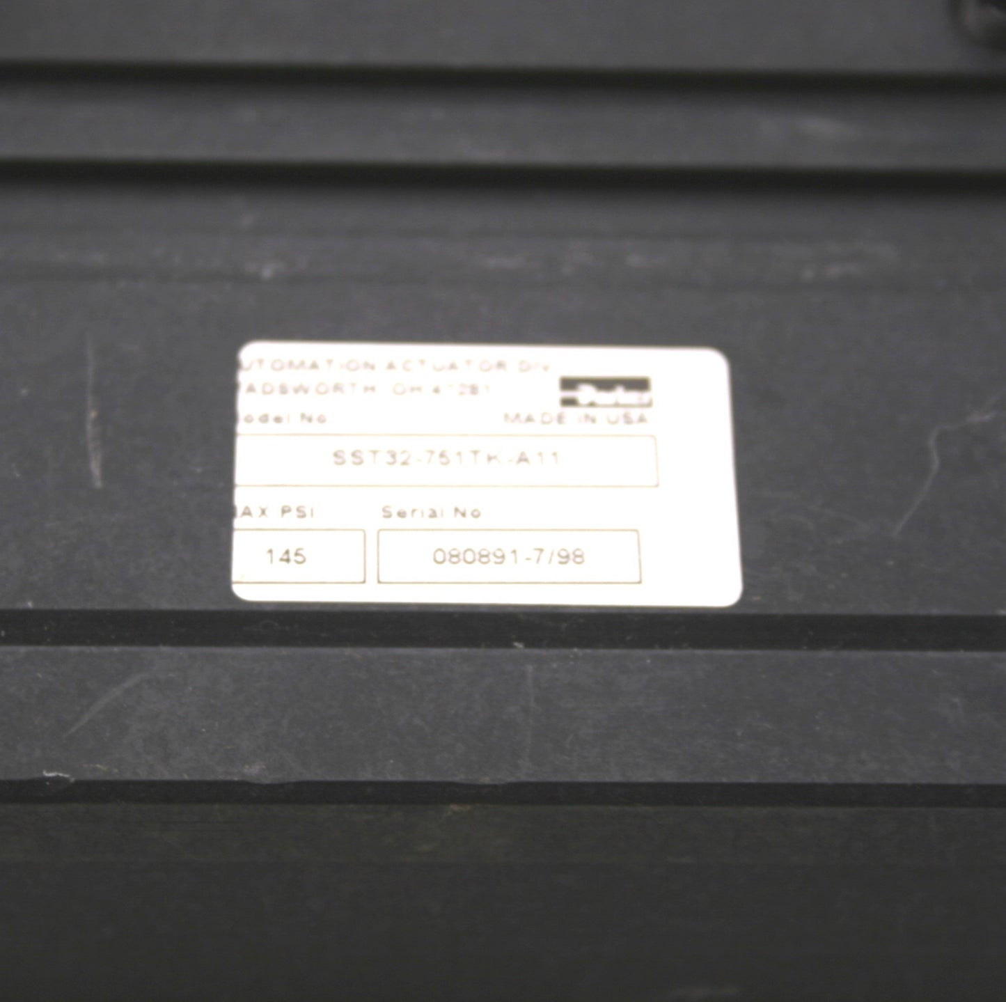Used Parker SST32-751TK-A11 Pneumatic Slide Cylinder, 1/8"NPT Stroke: 3" Max PSI: 145