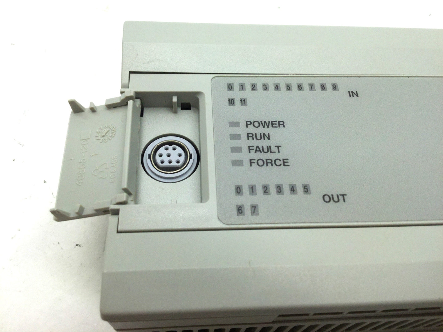 Used Allen Bradley 1761-L20BWB-5A PLC Controller MicroLogix 1000 24VDC 12 IN, 8 OUT