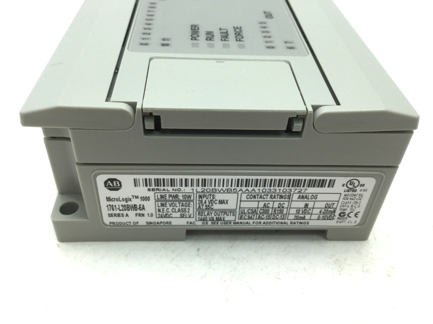 Used Allen Bradley 1761-L20BWB-5A MicroLogix 1000 PLC Controller 24VDC 12 IN, 7 OUT