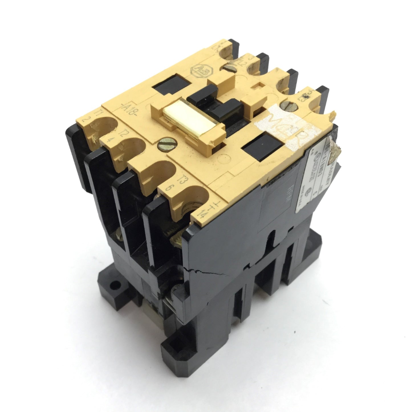 Used Allen Bradley 104-A18ND3 Contactor, 3-Pole, Coil: 110/120VAC, *Broken Housing*