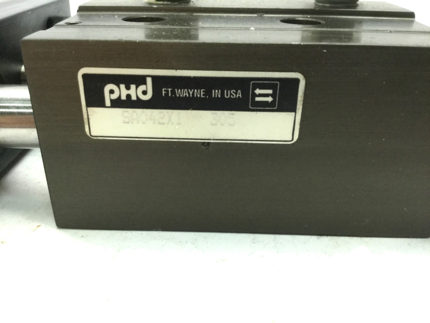Used Phd SA042X1 Pneumatic Slide Cylinder, Stroke: 1", Bore: 0.75", Meter Out Flow
