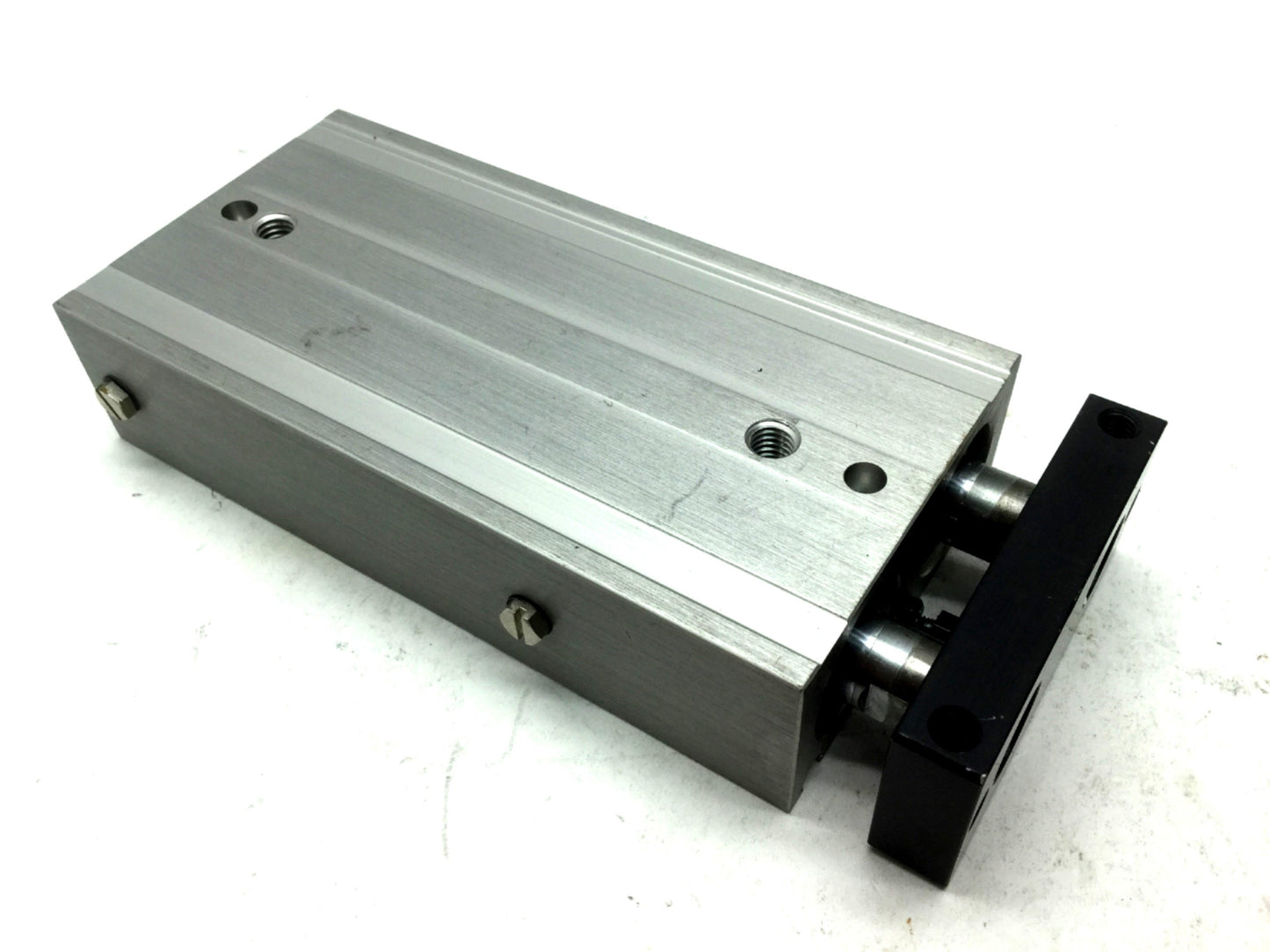 Used CKD STRB-2070 Twin Rod Pneumatic Cylinder Bore: 20mm, Stroke: 70mm, 100 PSI, M5