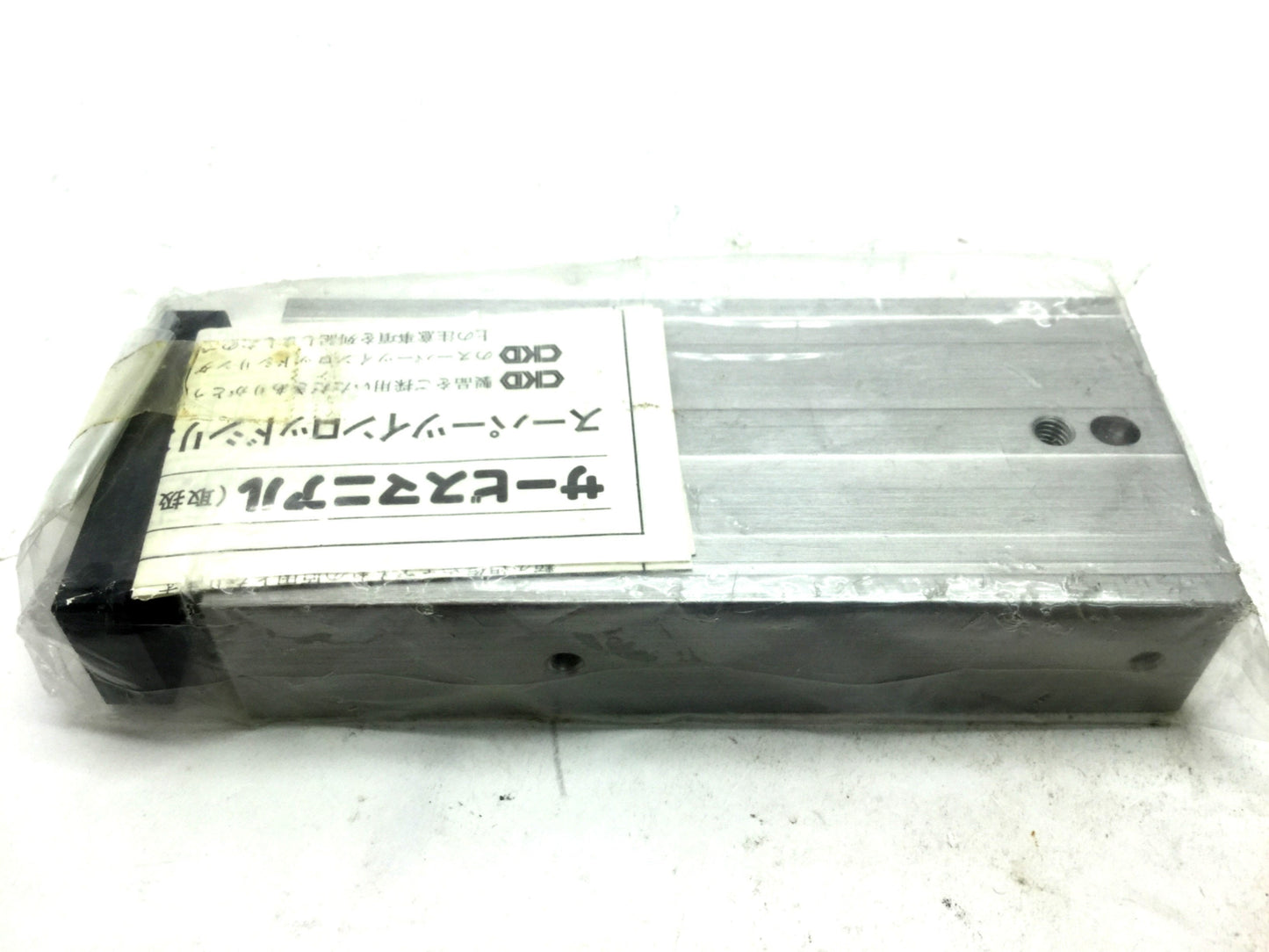 New CKD STRB-2060 Twin Rod Pneumatic Cylinder Bore: 20mm, Stroke: 60mm, 100 PSI
