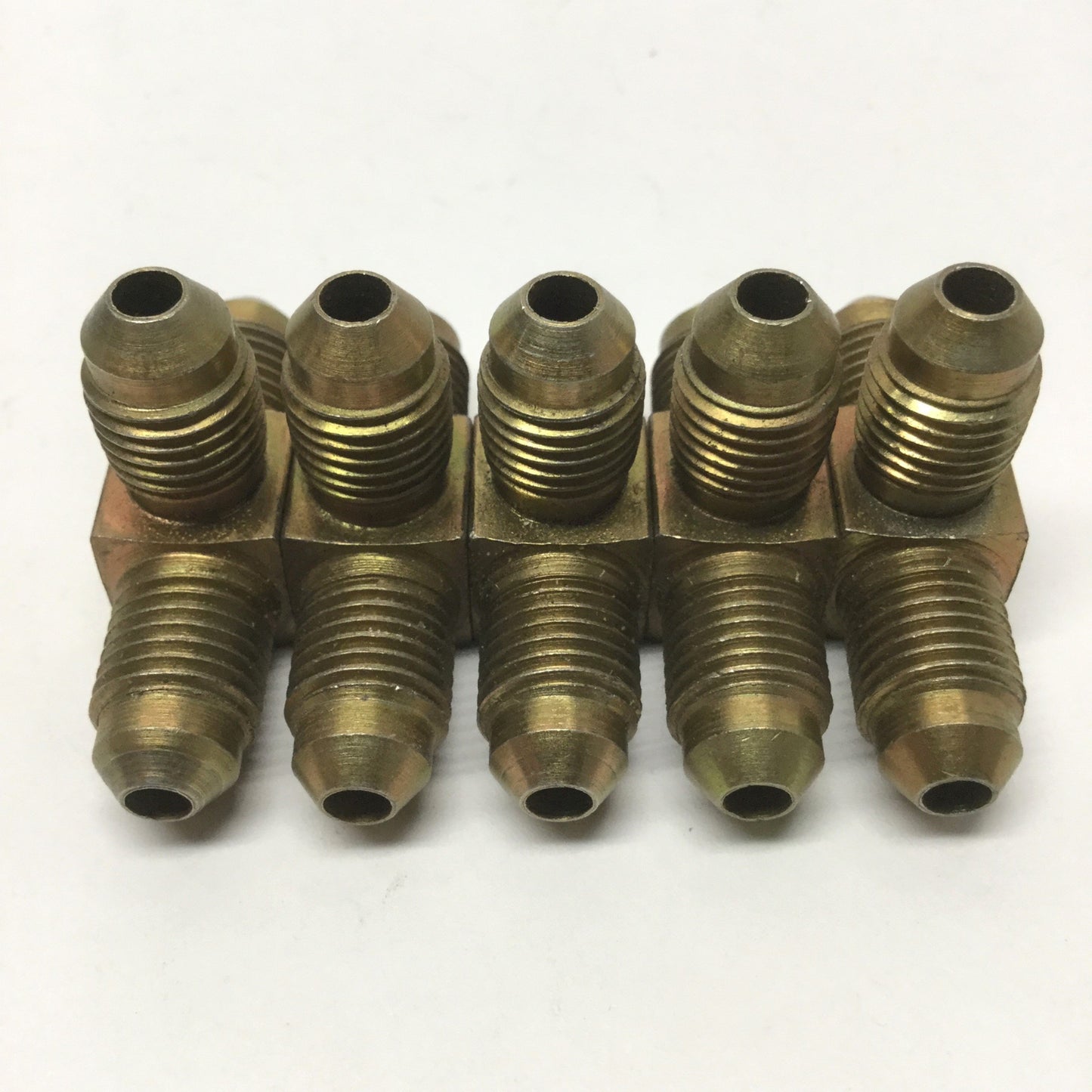 New – Open box Lot of 5 2603-04-04-04 Hydraulic Male Union Tee Fittings 1/4" JIC 37° Flare