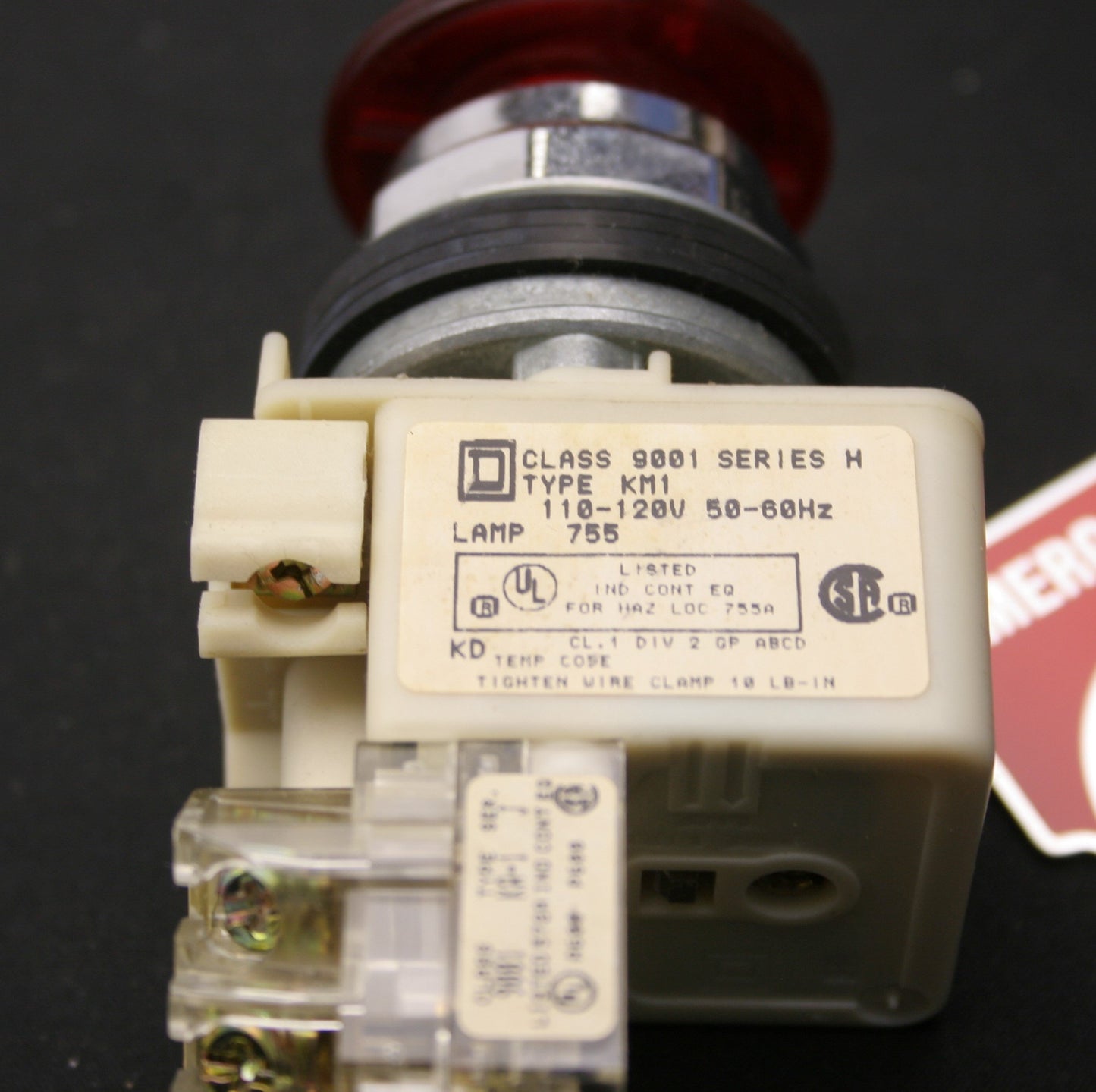 New – Open box Square D R9P1RH13 Push Button, 600VAC, 10A, 30mm, 1NO-1NC, Class 9001