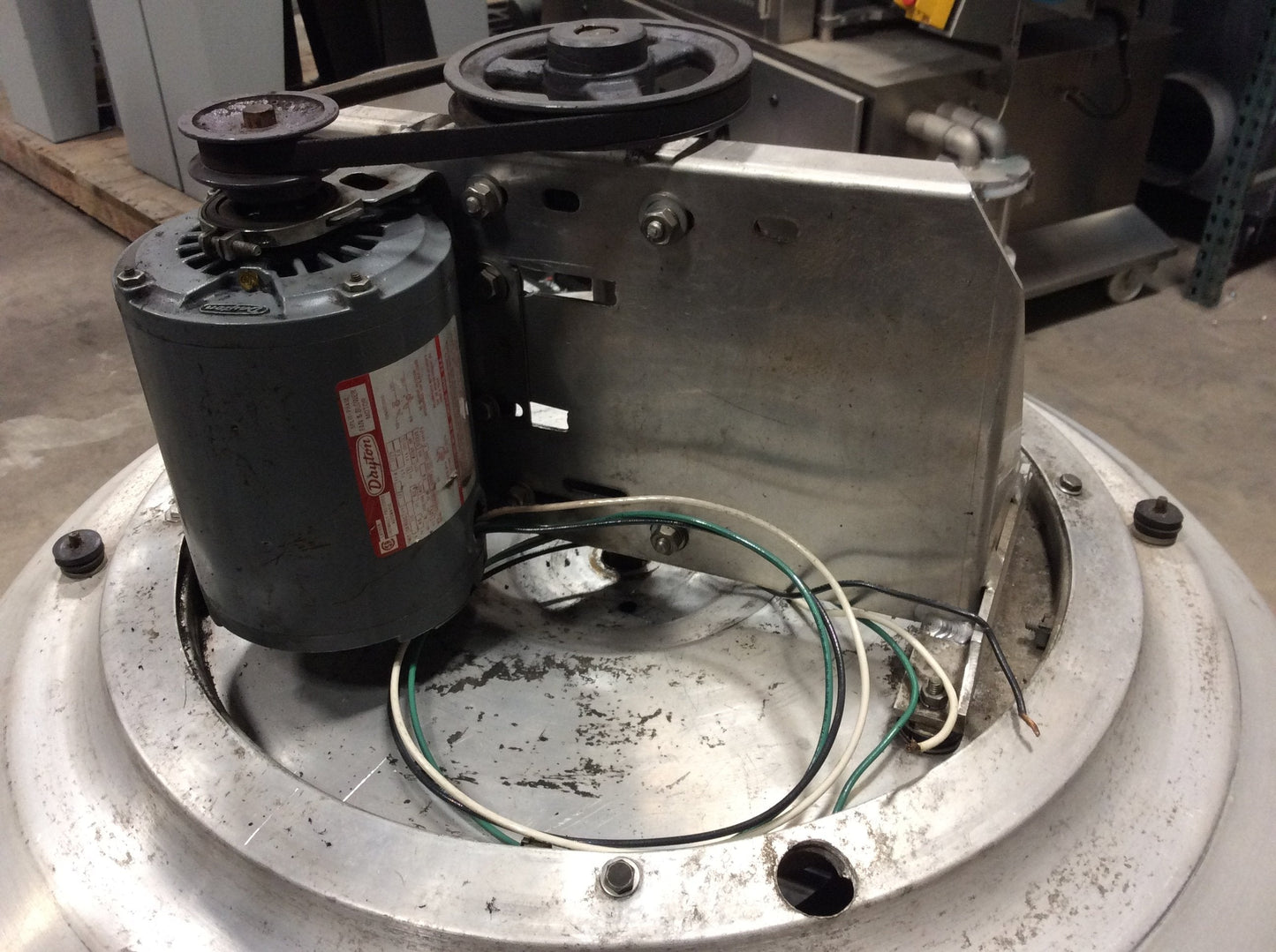 Used Dayton 3C054A Roof Ventilation Downblast Exhaust Fan 1/2HP, 1725RPM, 115VAC 60Hz