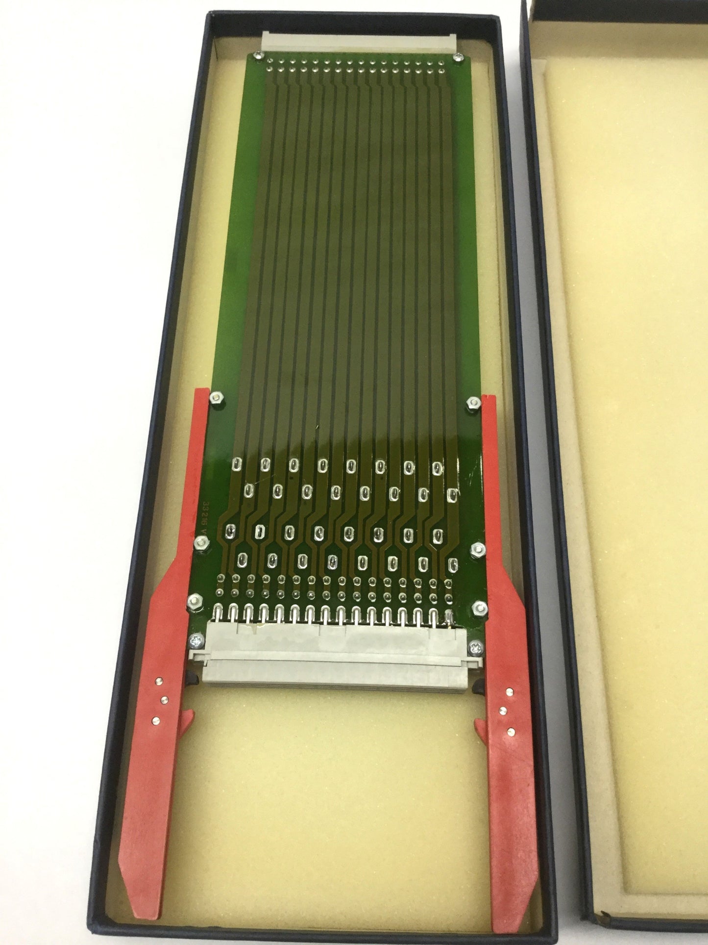 Used Bosch 0 811 405 114 Test Adapter Euro Card Extender Ø4mm Points, Type F 32