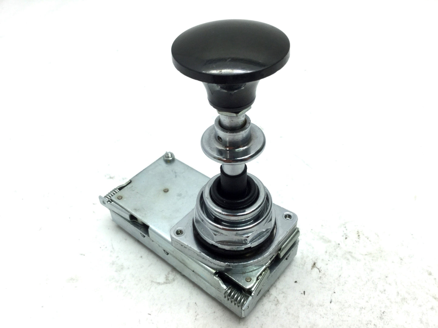 Used Cutler Hammer 10250T46115 Joy Stick Operator W/ Latch 4 Position Maintained