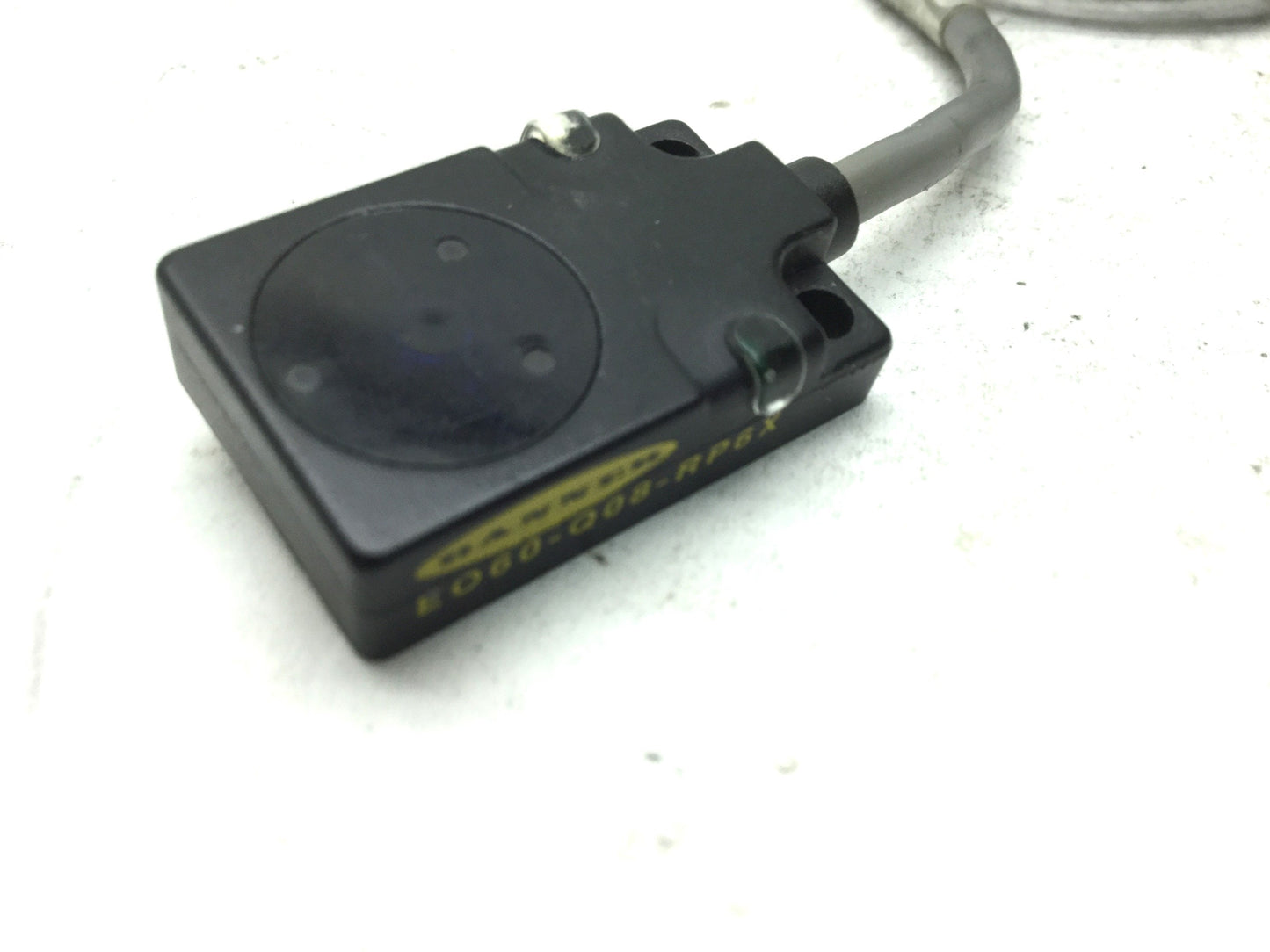 Used Banner EO60-Q08-RP6X Photoelectric Sensor Receiver 24VDC PNP Range 510 mm (20")