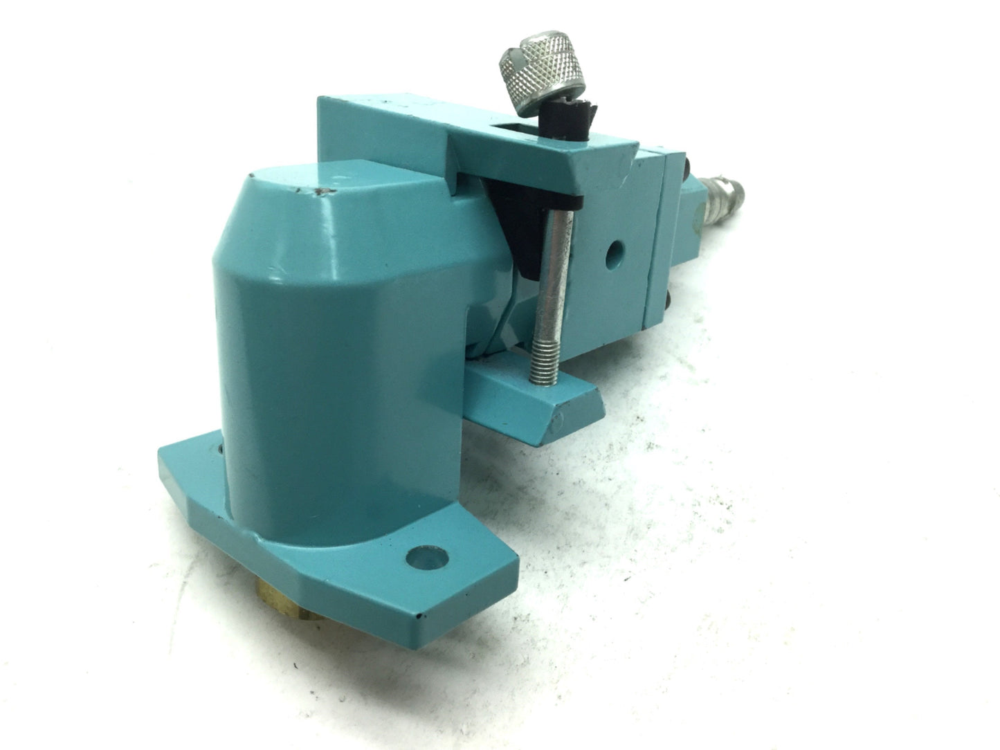 Used Wilkerson Lockout Ball Valve W/ Hose Quick Connect, 1/2" NPT *Bent Screw