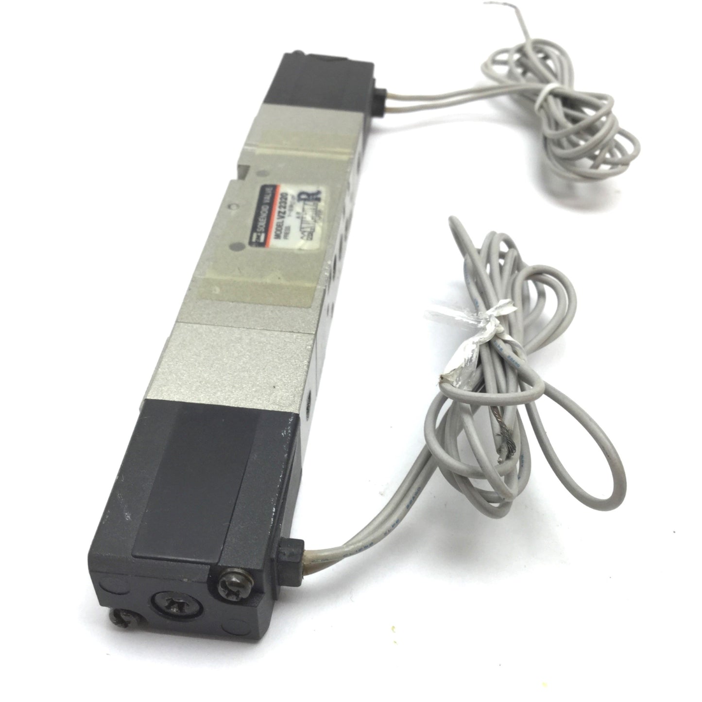 Used SMC VZ2320 Solenoid Valve, 3-Position 5-Port, 110VAC, 1-9.9kgf/cm², M5x0.8