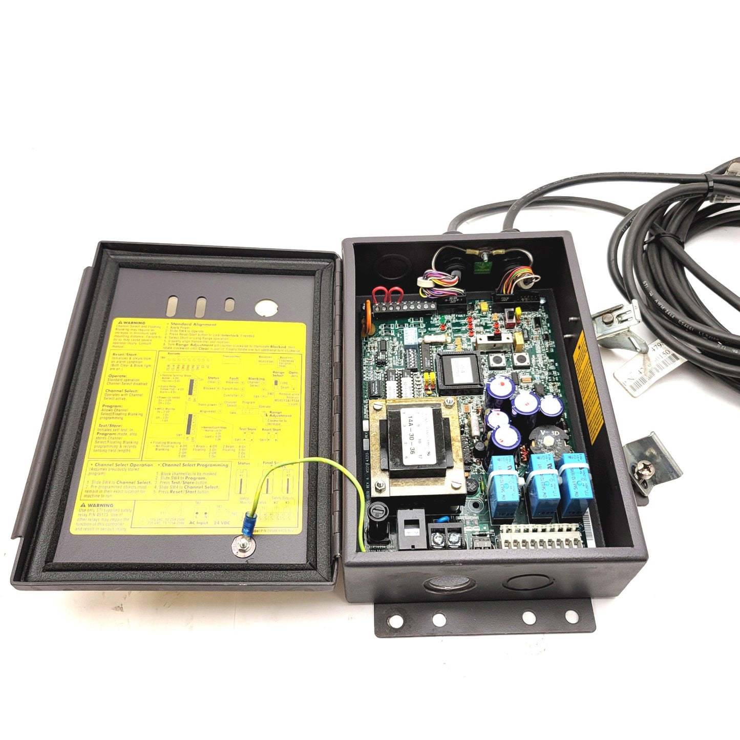 Used STI LCC-FB-AC1-U Light Curtain Controller, 70027-1000, 115VAC, 50/60Hz, 30VA