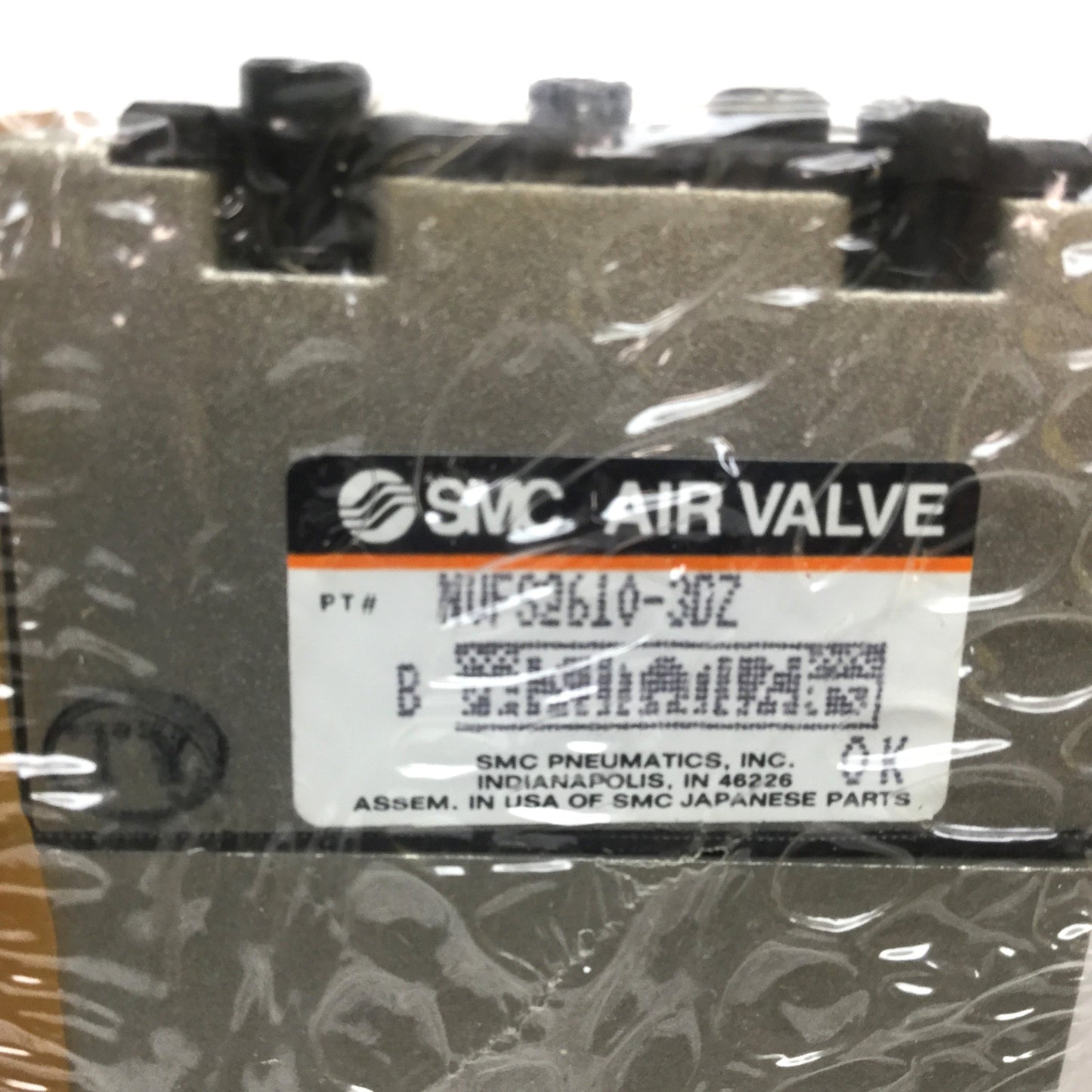 New SMC NVFS2610-3DZ Pneumatic Solenoid Valve, 3-Position 5-Port, 80-120VAC