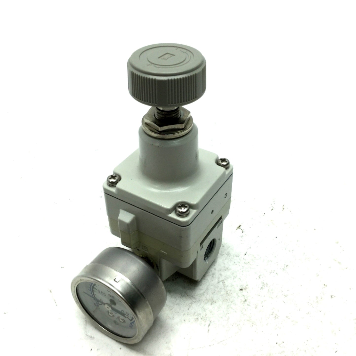 Used SMC IR2000-N02BG Precision Regulator, In: 150psi Max, Out: 0.7-30psi