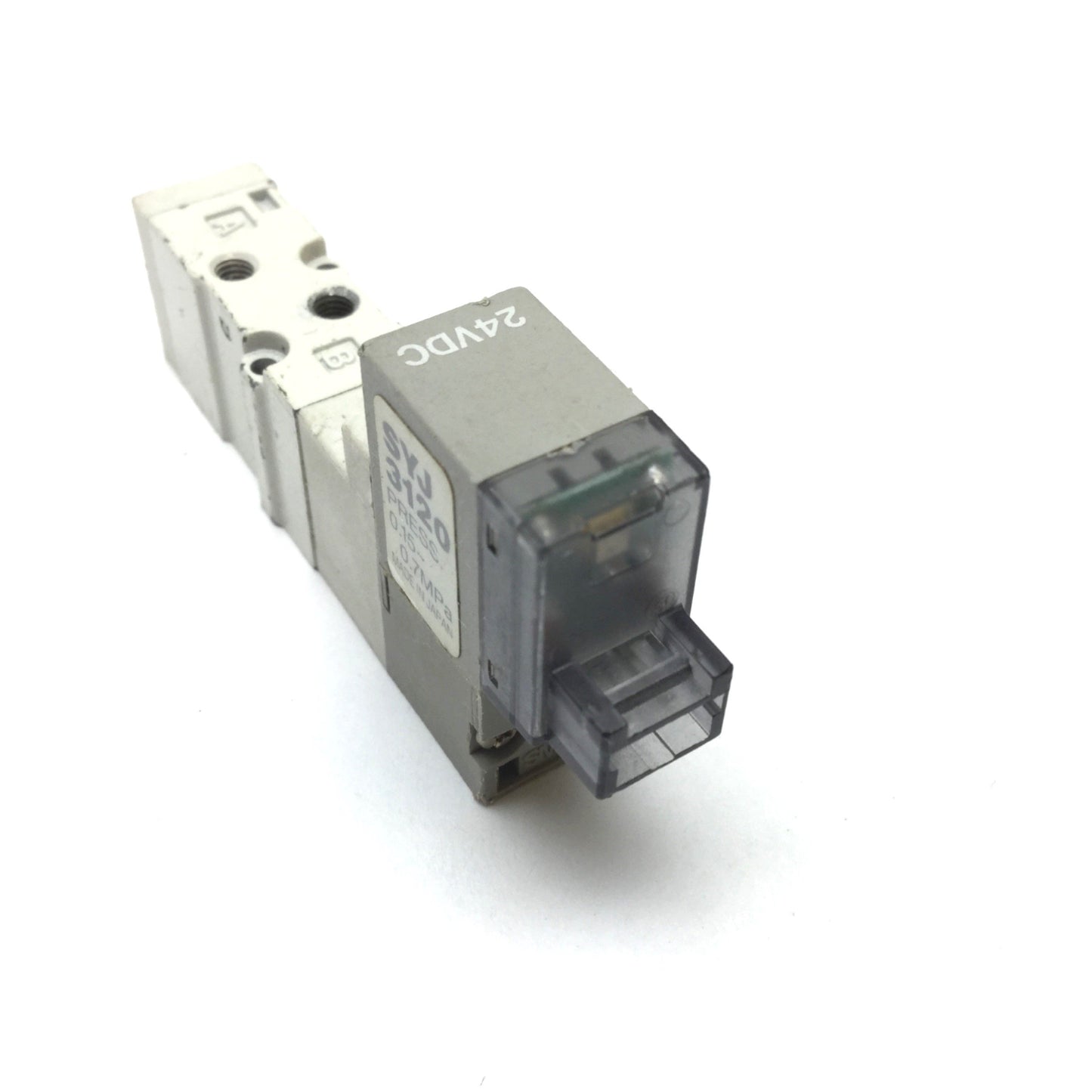 Used SMC SYJ3120 Solenoid Valve, 2-Position 5-Port, 24VDC, 0.15-0.7MPa, M3x0.5