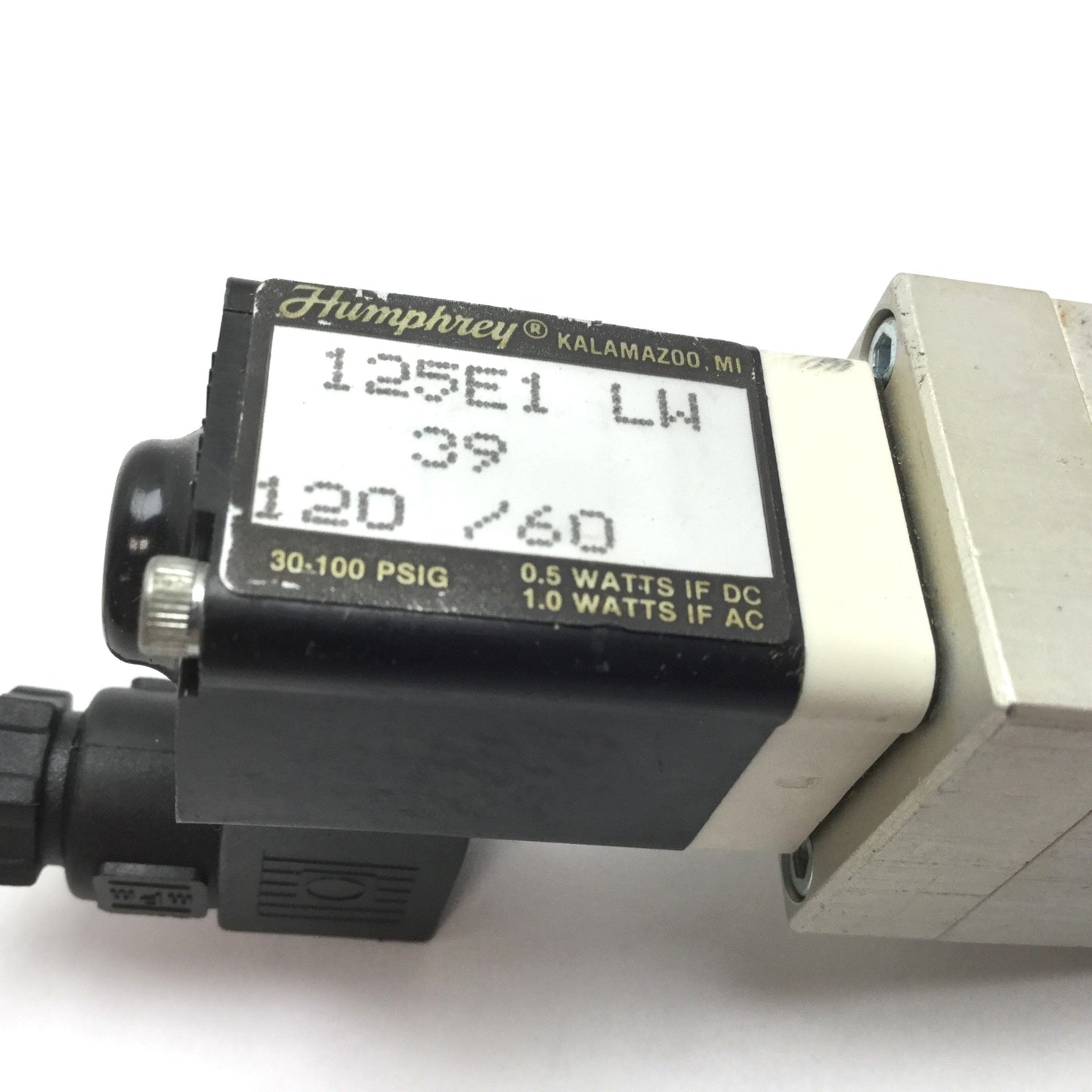 Used Humphrey 125E1 LW Solenoid Valve, 2-Position 3-Port, 120VAC, 30-100psi, 1/8" NPT