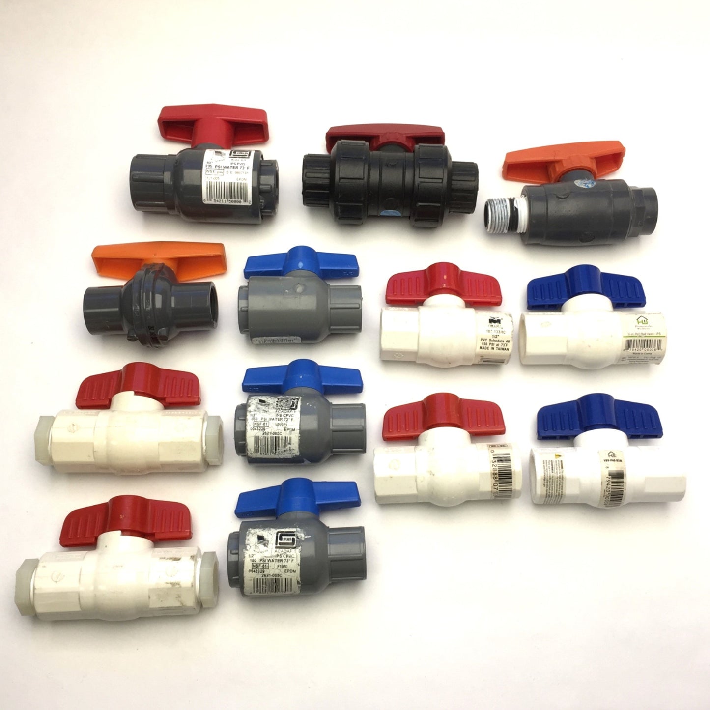 Used Lot of 1/2" Assorted PVC, CPVC Female Threaded In-Line Ball Valves, 1/4 Turn