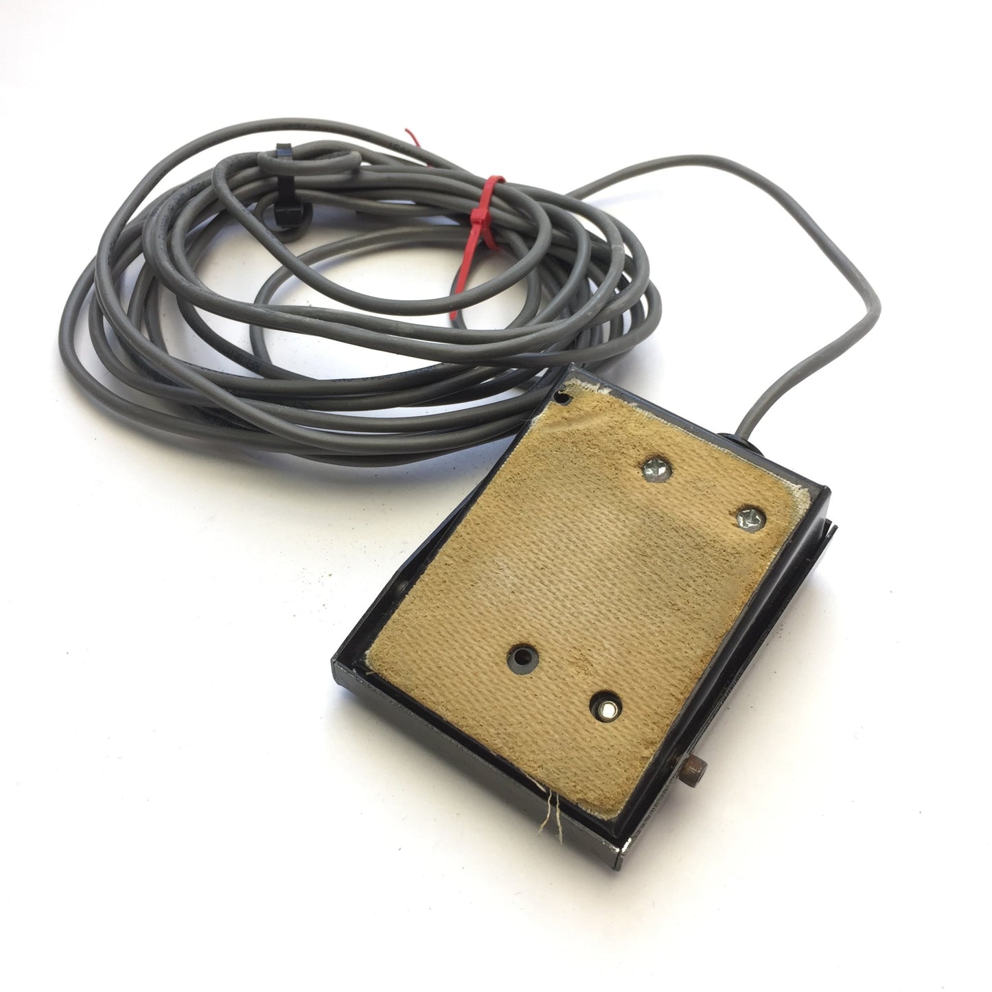 Used ConnTrol International 862-1000-00 Foot Switch Pedal Momentary 125-250VAC 15A