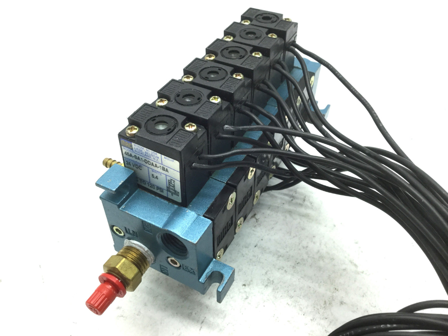 Used Mac 3x 45A-SA1-DDAA-2MA & 3x 45A-TA1-DDAA-1BA Solenoid Valves 24VDC 1/8" NPT