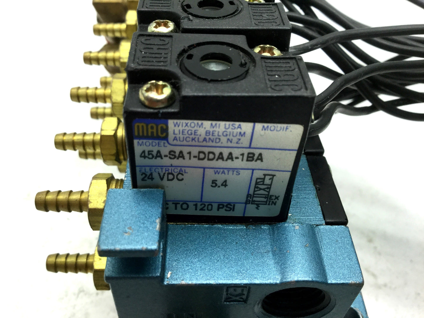 Used Mac 3x 45A-SA1-DDAA-2MA & 3x 45A-TA1-DDAA-1BA Solenoid Valves 24VDC 1/8" NPT