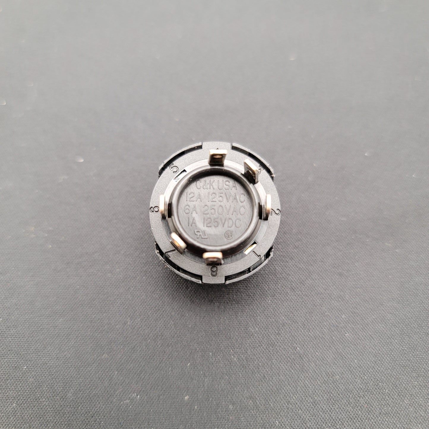 Used C&K H10113-2-F-2-05-N-Q Single Pole Key Lock Switch 125/250VAC 12/6A, 125VDC 1A