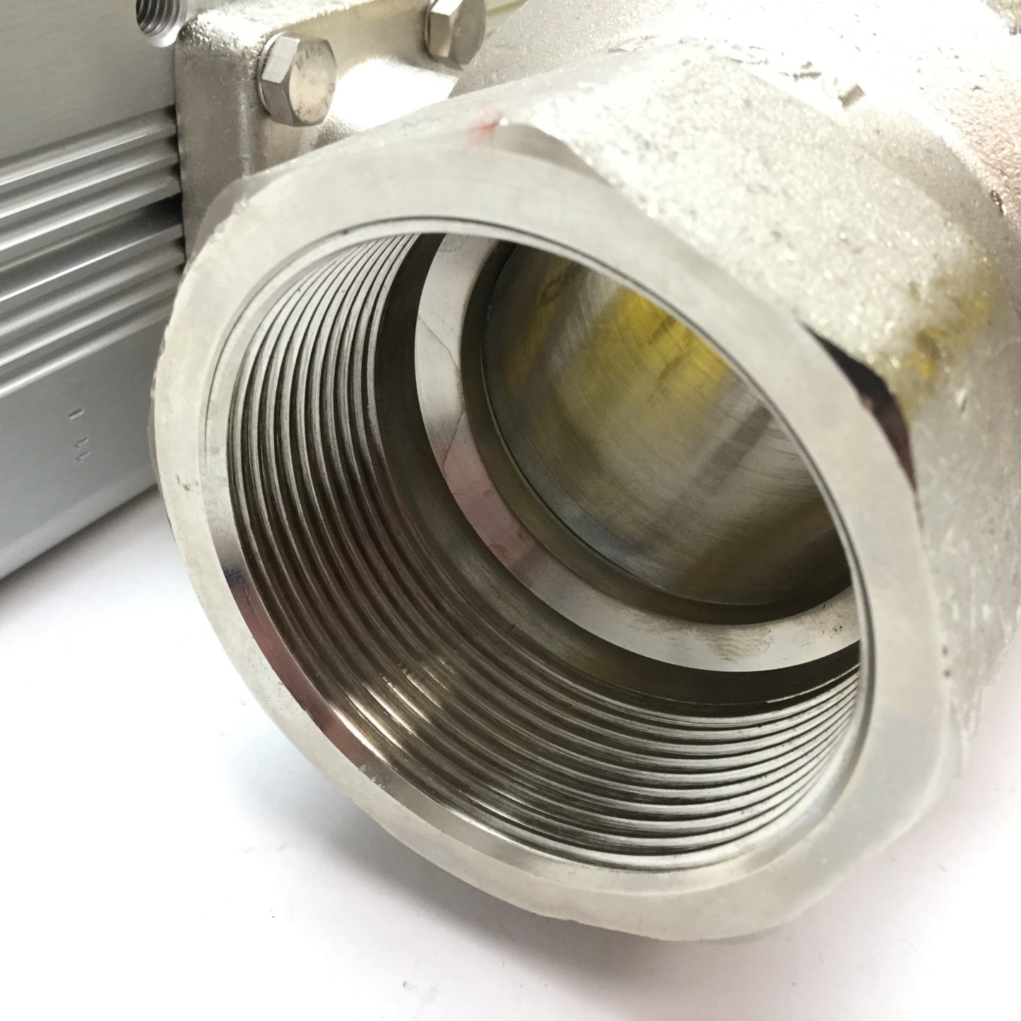 New – Open box Festo VZPR-BPD-22-R2 Ball Valve Actuator, Thread: Rp2, Actuator Ports: G1/8