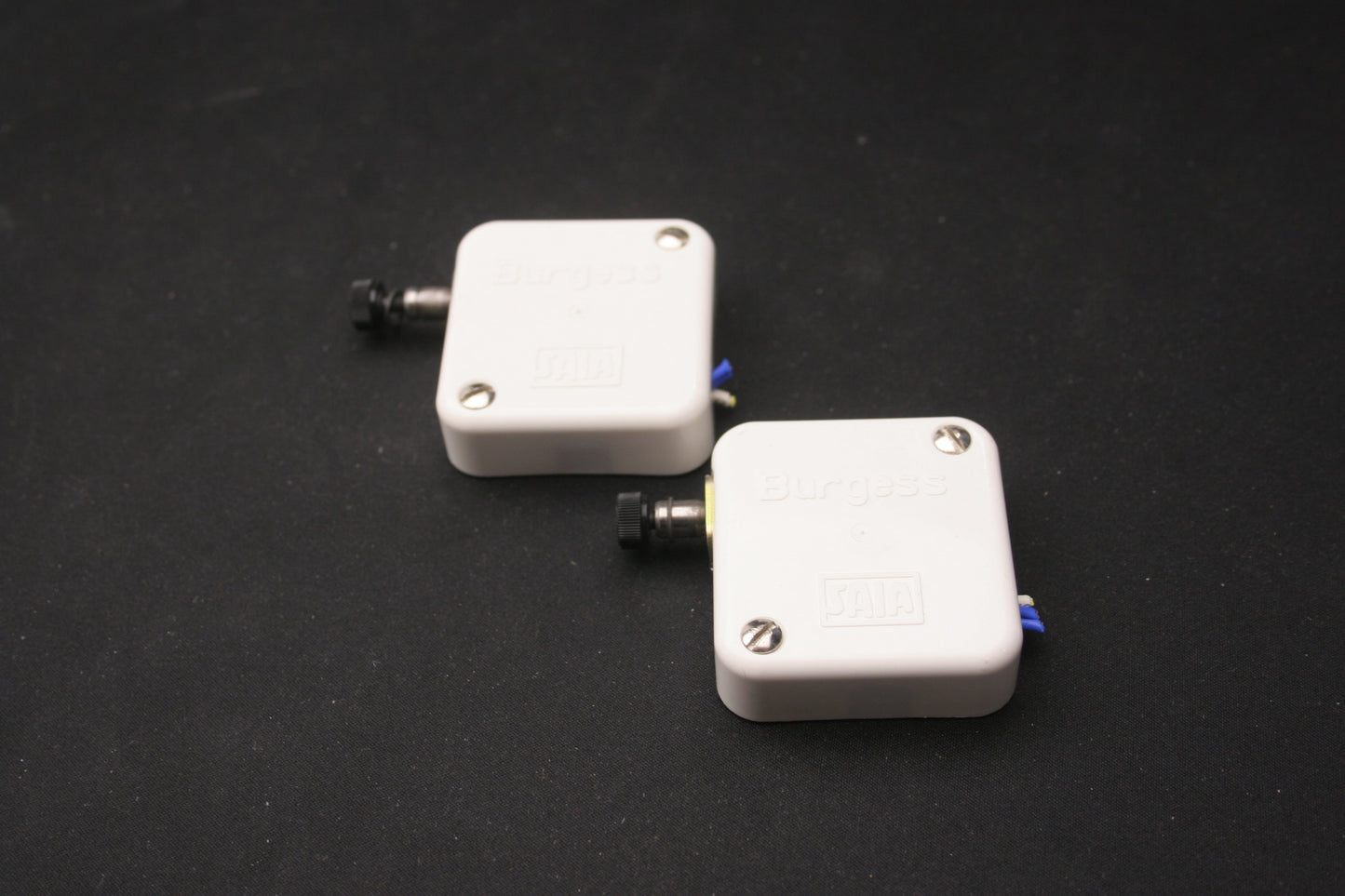 Used Lot of 2 Burgess DS3 Covered Style Momentary Switch, 10 A 250 VAC, 1/3HP 125 VAC