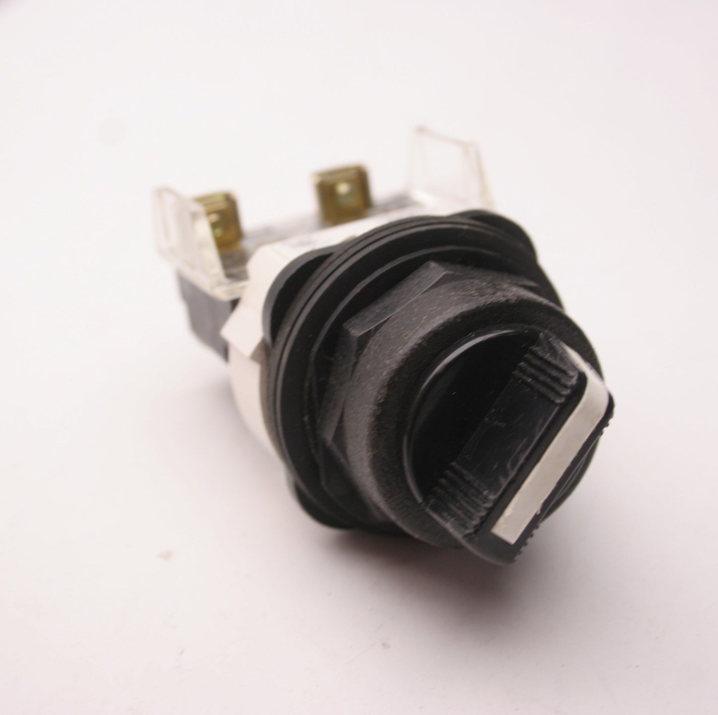 Used Allen Bradley 800H-HR2 Selector Switch 2-Position Maintained, 800T-XD1 NO NC