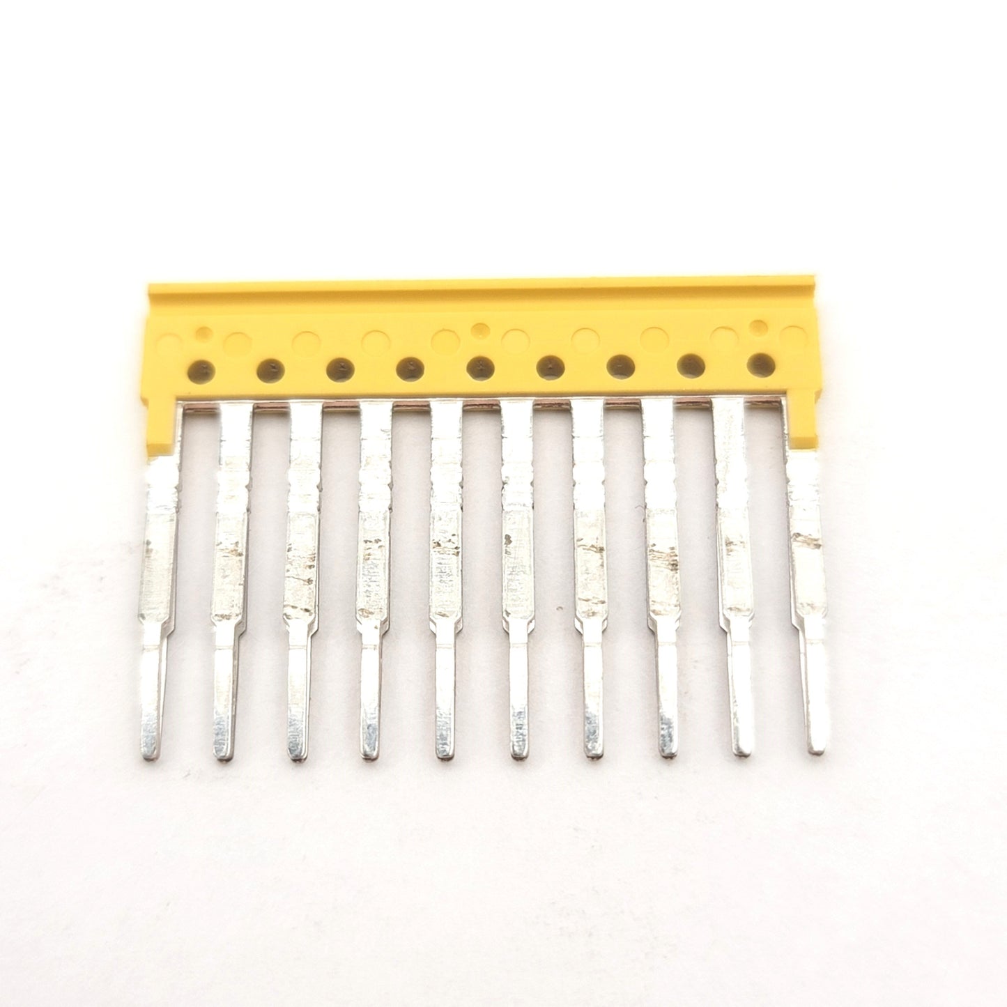 New – Open box Lot Of 5 Allen Bradley 1492-CJL4-10 Screwless 10-Pole Plug-In Center Jumpers