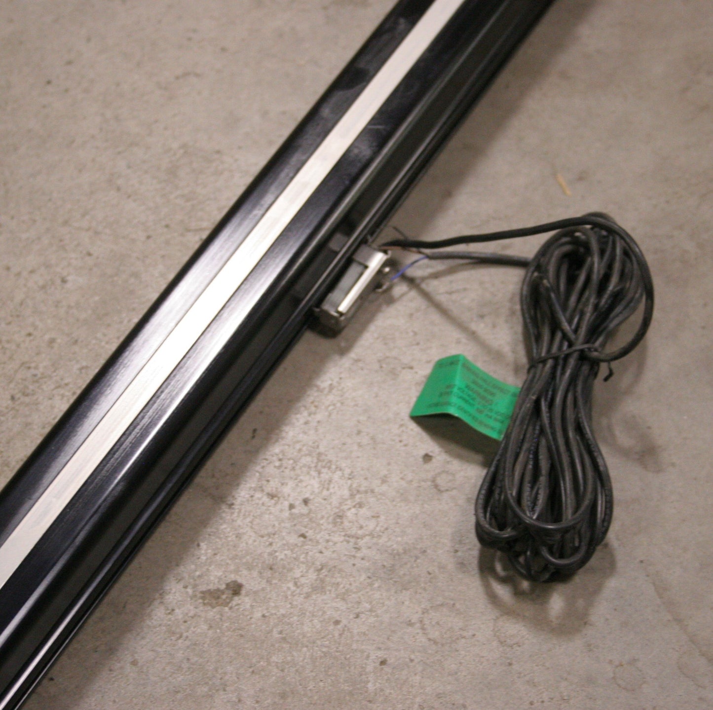Used Tolomatic BC210 SK70 TS3 SL2 KT1 Band Cylinder w/ 3600-9090, Bore 1", Stroke 70"