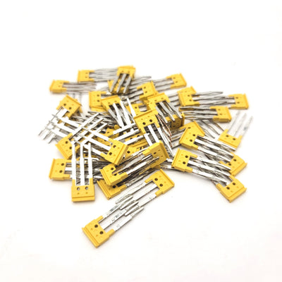 New – Open box Lot Of 50 Allen Bradley 1492-CJL4-3 Screwless 3-Pole Plug-In Center Jumpers