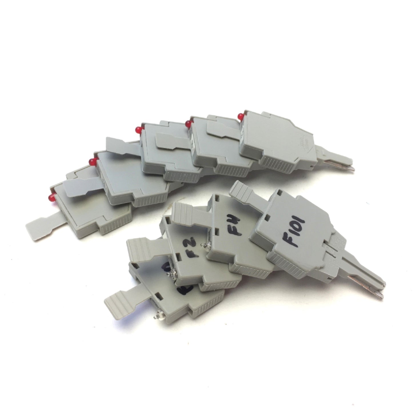 Used Lot of Wago 281-512/281-501, 281-418 Fuse Plug for Terminal Blocks 24VAC 110VAC