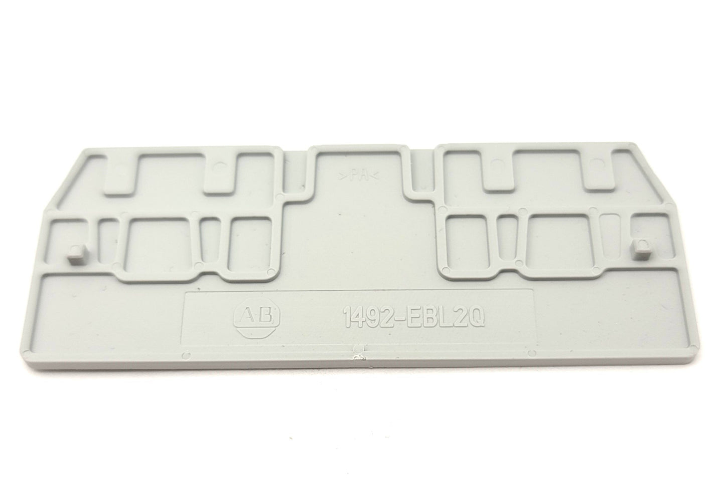 New – Open box Lot Of 50 Allen Bradley 1492-EBL20 Terminal Block End Insulators