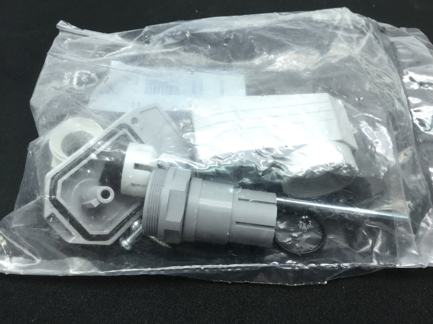 New HIRSCHMANN N6RFF Connector Barrel 6-Pin 1 Ground Round Body Right Angle