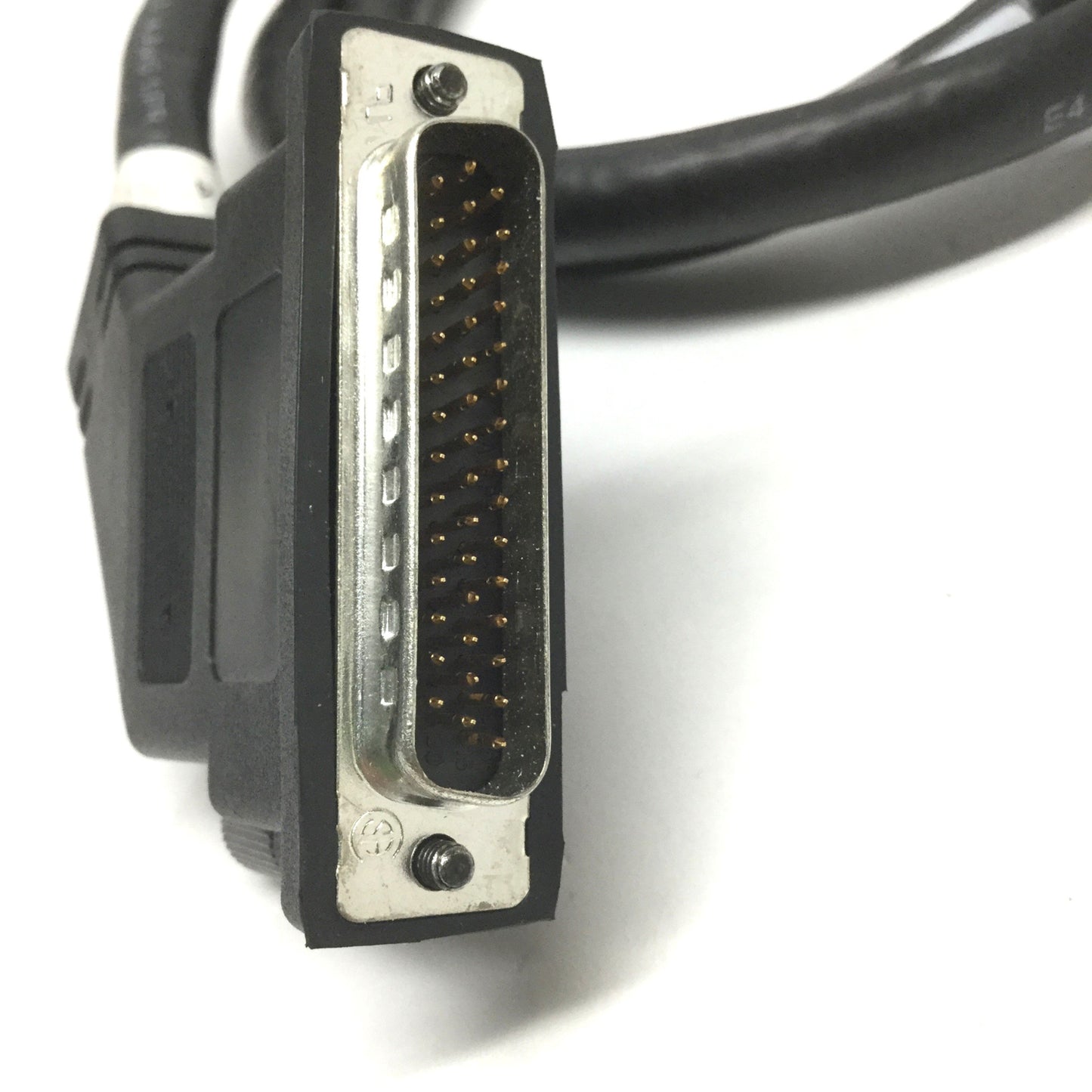 Used Allen Bradley 2090-U3BC-D4401 Breakout Board Feedback Interface Cable, 1m