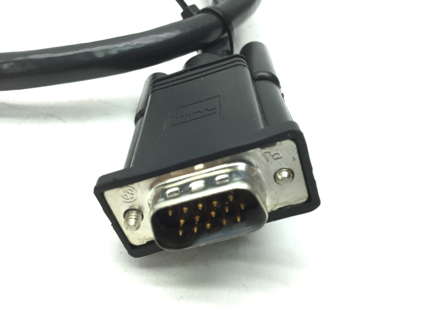 Used Parker VM15-PF Molex 15-Pin Breakout Module Din Rail Mount w/ 2' Cable