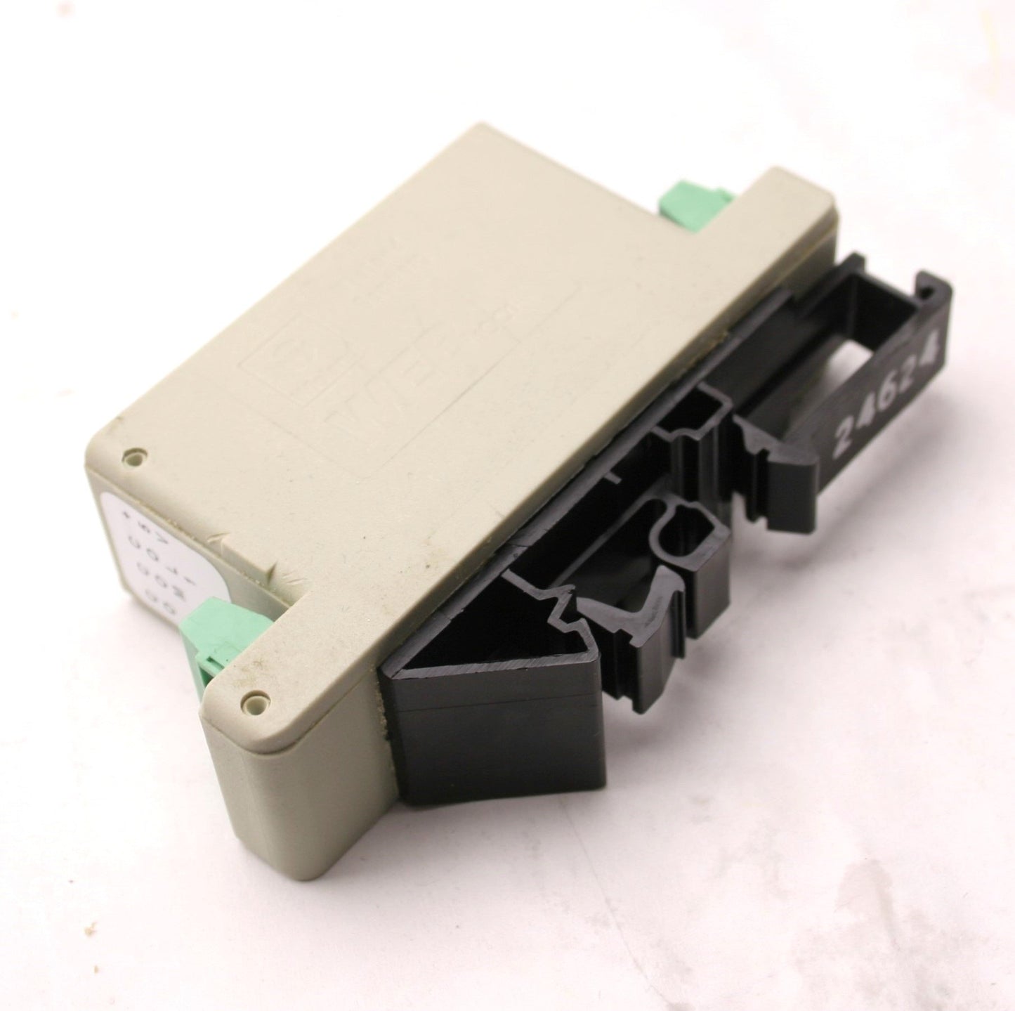 Used Calex 8502 Two Channel Converter, Input 24VDC, 0-20KHz, Din Rail Mount