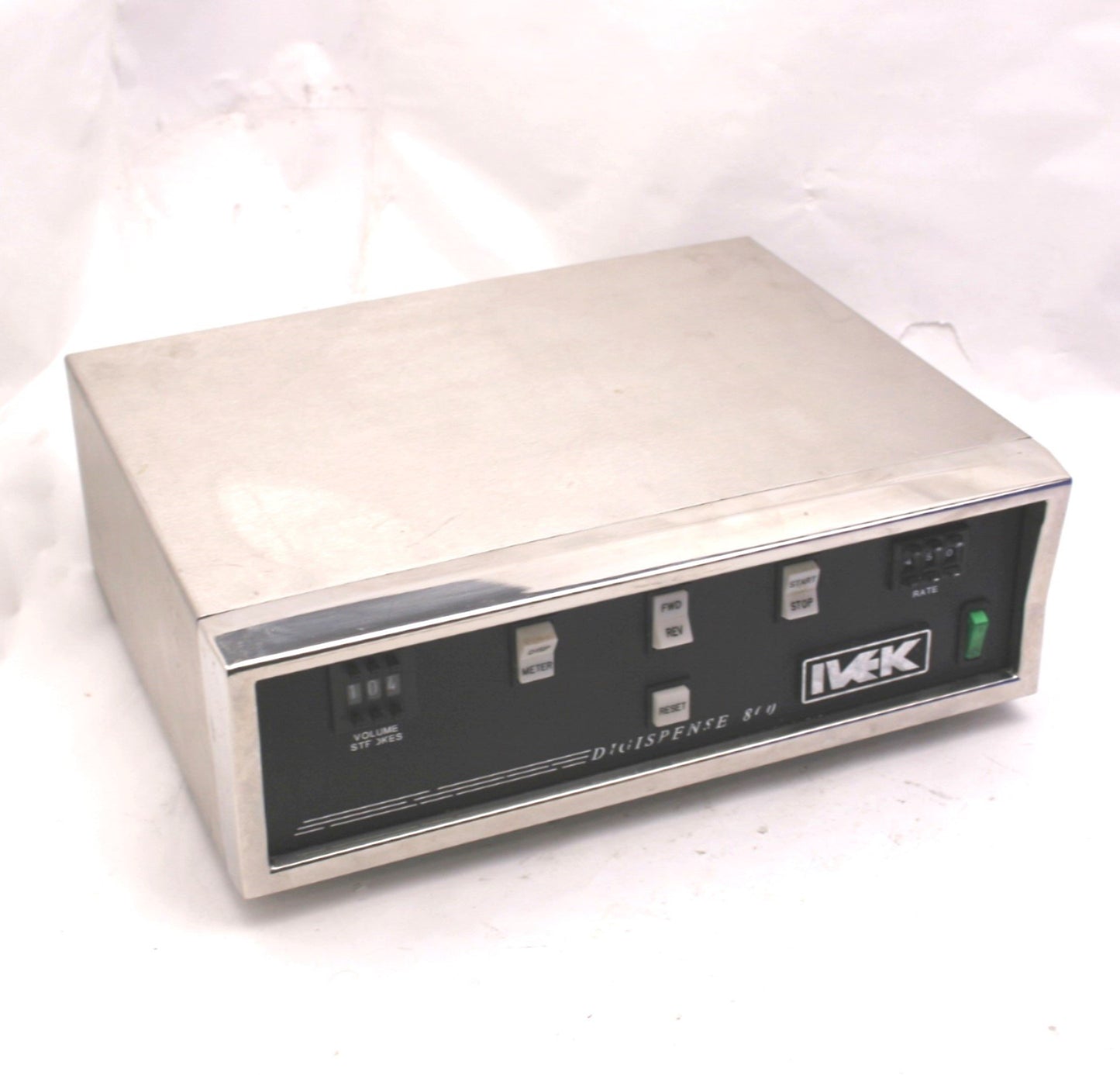 Used Ivek Digispense 800 DS800-DE-3A Controller Module 24V Linear Rate Up to 1200RPM