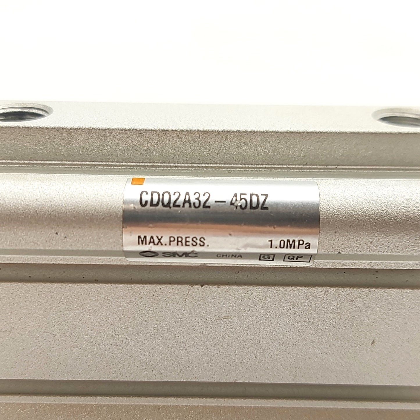 Used SMC CDQ2A32-45DZ Pneumatic Cylinder, 45mm Stroke, 32mm Bore, 1/8"Rc, 145PSI
