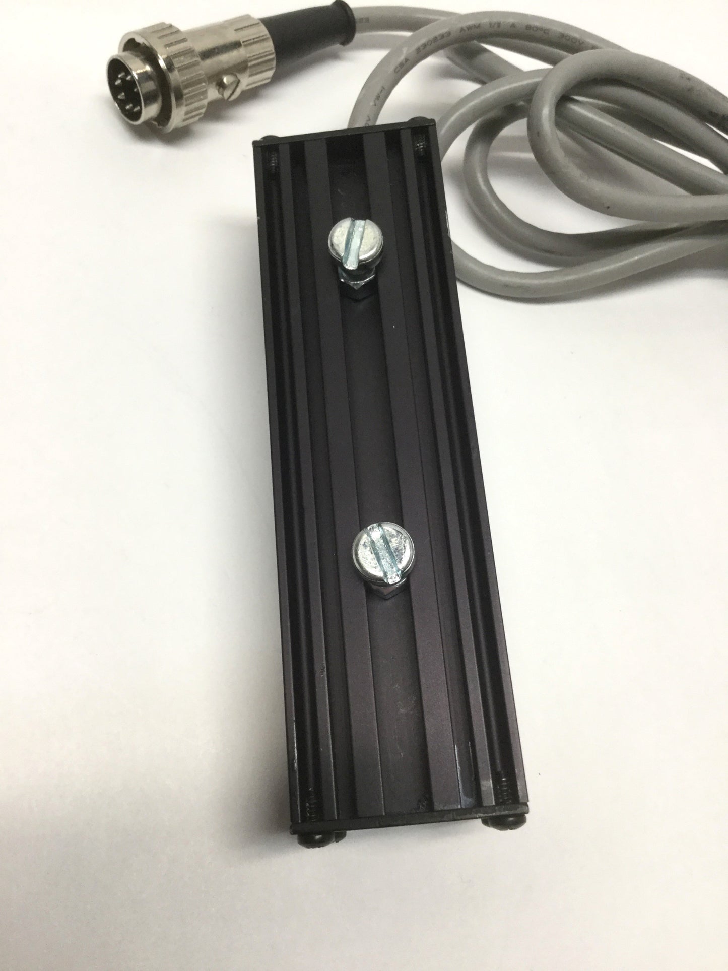 Used Advanced Illumination AL4424 4" Broad Area Linear Array Red LED 660nm 24VDC