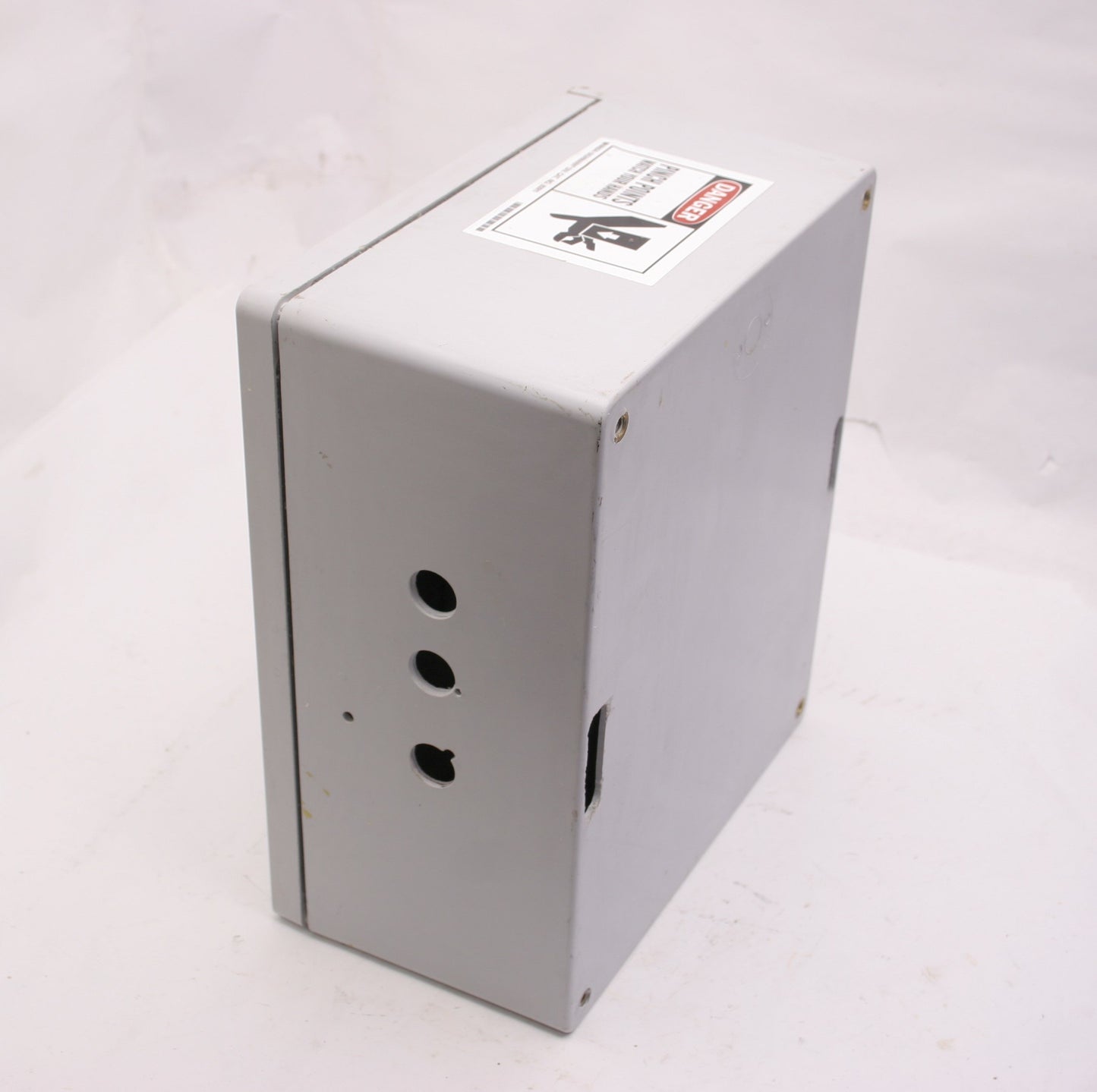 Used Stahlin CL1311HL Wall Mount Enclosure, 13.21"Hx11.21"Wx6.59"D Fiberglass *Holes*