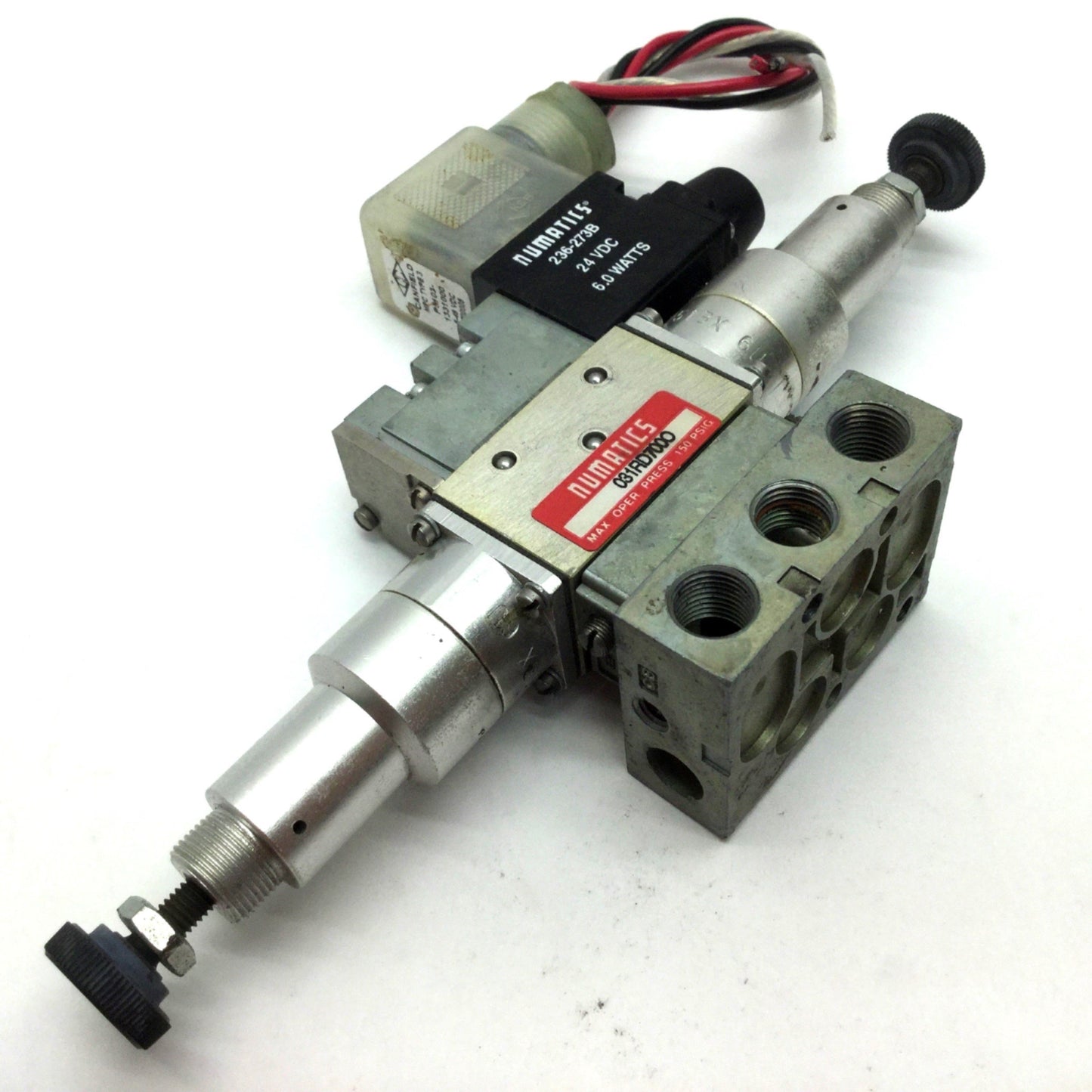 Used Numatics 031SA4414 Solenoid Air Valve 2 Pos 5 Port 1/8" Dual Regulator 031RD7000